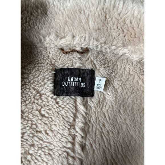 UO Urban Outfitters Faux Suede Sherpa Jacket size S Brown Button Front - Picture 6 of 12